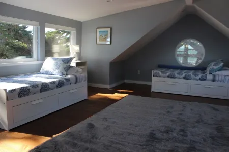 Captain's quarters Отели в г. Мосс Бич