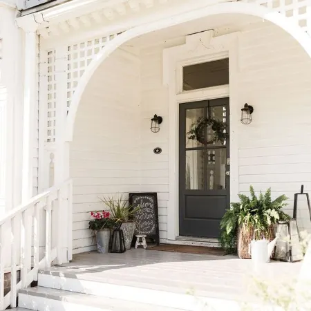 Historical Morrow House Season 5 Fixer Upper, Featured In Cottage Style Magazine