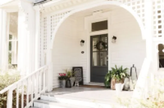 Historical Morrow House Season 5 Fixer Upper, Featured In Cottage Style Magazine