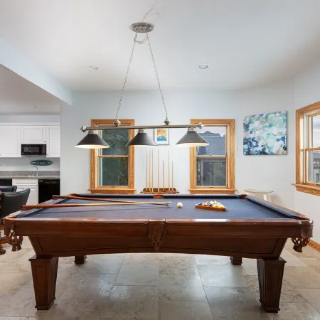 Panoramic Views! 7BR - 8BA - Elevator- Pool - Hot Tub - Game Room - Theater