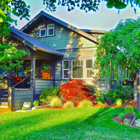 Titania - Second Spring Property 1-3 Bedroom Luxury Rentals In Downtown Ashland