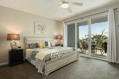 GORGEOUS BEACH VIEW Legacy Towers T1-Unit 308/3 pools/Hot Tub/Close to Casinos
