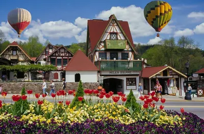 🌷 Das Tulip, the perfect place to stay in Helen. Center of town, Ground floor🏰
