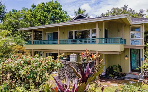 Tropical Ocean View! Escape to the Rainforest getaway of your dreams!