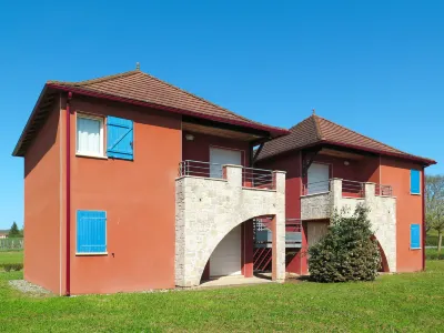 Le Domaine de Claire Rive Hotels near Écluse d'Albas