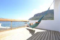 House for a poet with an ocean view