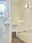 Cozy townhouse in the heart of Fayetteville, minutes from the U of A.