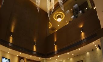 Pearl Hotel & Banquets Ahmedabad