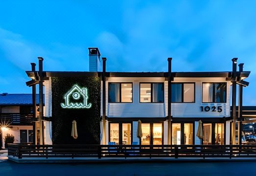 2. 레이크하우스 호..