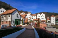 Mountains and Rivers - Condos