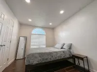 Quiet Private Home Near SLC DT For Multi-Family