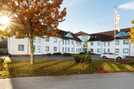 Montana Trend Hotel Lehrte Отели в г. Зенде