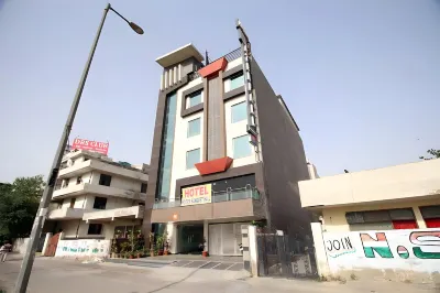 Hotel Waterfall Hotels in West Delhi