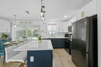 Incredible 4-bedroom home in Tequesta FL with AC, WiFi and absolute comfort.