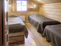 Kilpis-Arkki Hotels near Saana