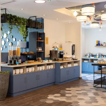 Hampton by Hilton Tours Centre