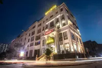 Royal Hotel II Hotel a Hoài Đức