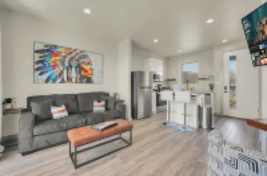 Medicine Park Flat's #03