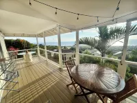 Panoramic view of ocean.  Excellent location. Quiet neighborhood. Sleep 10