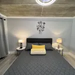 Beautiful Condo In The Heart Of Olde Naples!