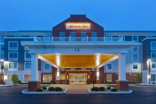 Hampton Inn by Hilton Buzzards Bay Cape Cod Canal