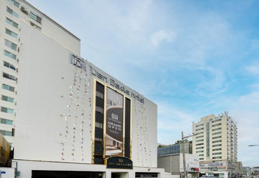 부산 덕천 덴 바스타 호텔 깔끔한 객실 이미지