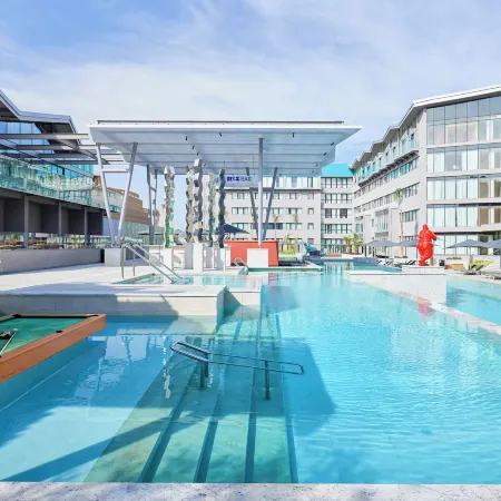 Hyatt Centric Cairo West