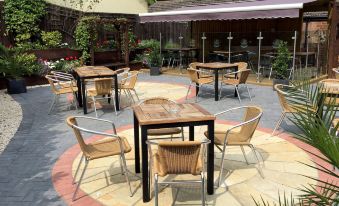 The Walnut Tree Inn