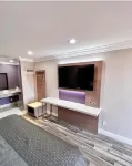 Paradise Inn