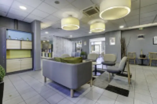 B&B โรงแรม Marseille Vélodrome Prado