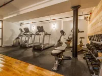 Franklin Guesthouse Hotels near Greenpoint