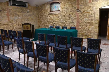 Hotel Villa Romana Отели в г. Мирабелла-Имбаккари