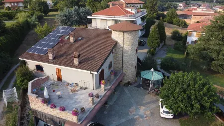 B&B Torre in Langa Отели в г. Belvedere Langhe