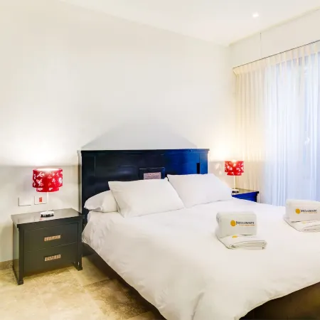 Mamilla Pool - David's Village - Jerusalem-Rent