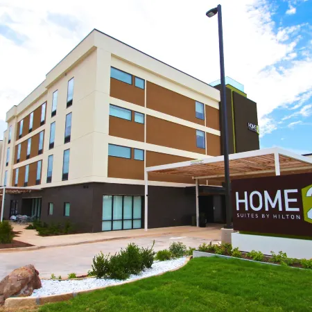 Home 2 Suites by Hilton - Yukon