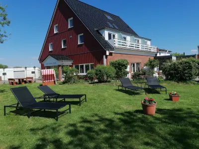 Frühstückshotel Möven Kieker Hotels in der Nähe von Günter und Telsche Beckmann