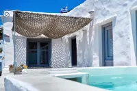 Living Theros Luxury Suites - Havudsigt