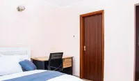 Karolinas Homestay Near Jkia