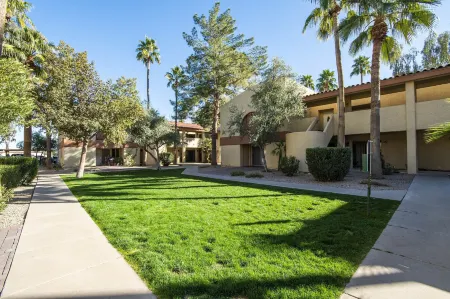 The Avenida Condominiums