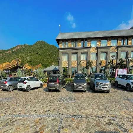 Pushkara Resort and Spa