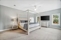 Destiny East - Villa Ciao Bella Hotels in Destin
