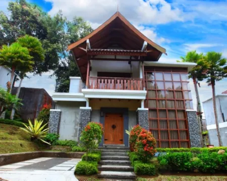 Sindang Reret Cikole Hotels in Lembang