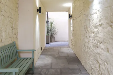 Dream Stays Bath - John Street Отели рядом с достопримечательностью «Университет Бат»