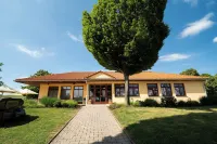Golf Hotel Austerlitz Hotels in Slavkov u Brna