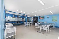 Waters Edge Holiday Park