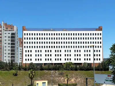 Loop Homes Tower Burjassot Hotel Hotels in Moncada