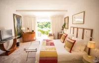 Hotel le Verger Maelvi Hotels in Cogolin
