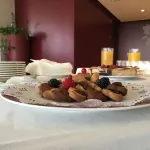 バージニア パレス ホテル - 朝食