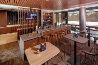 SpringHill Suites Newark Downtown Hotels in London Britain