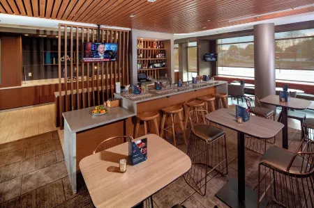 SpringHill Suites Newark Downtown